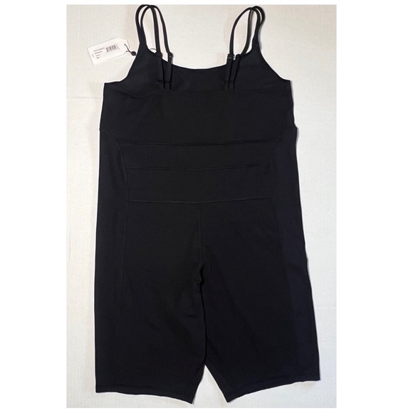 •UNIVERSAL STANDARD• Next-to-Naked Bodyshort in Black Size 22-24 - Picture 3 of 13